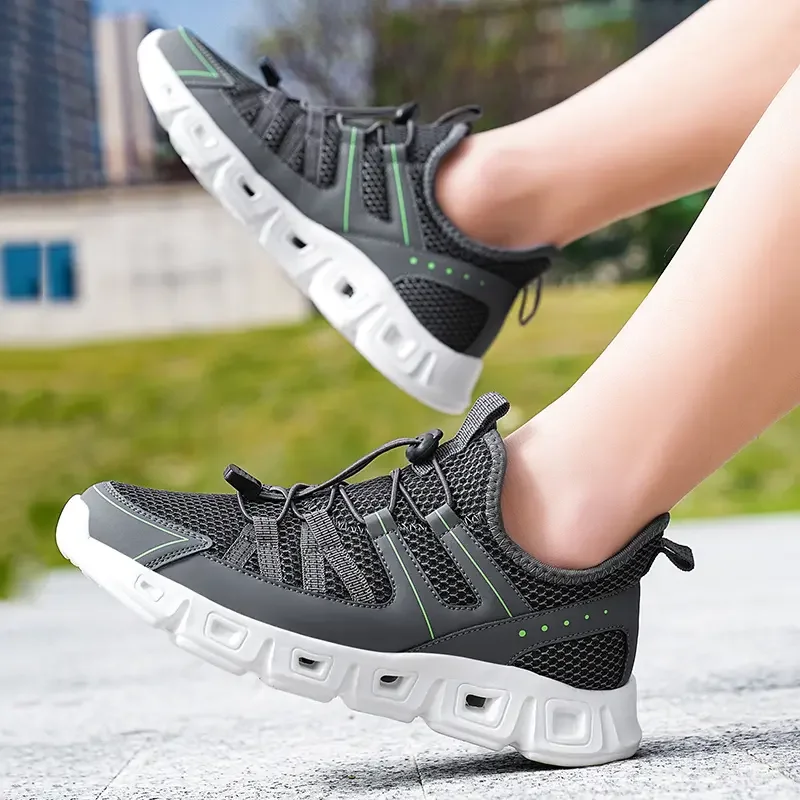 Challenger Premium Sneakers