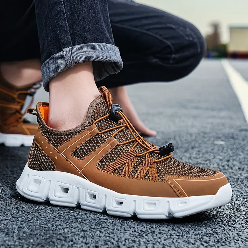 Challenger Premium Sneakers