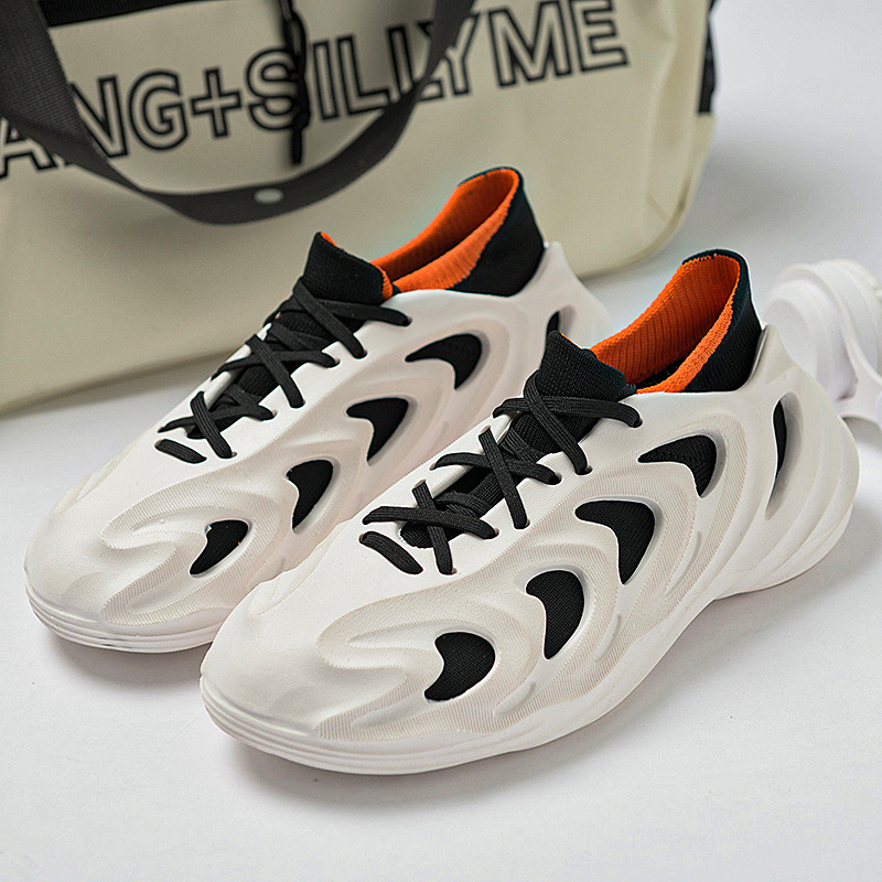 Hype Gravity Sneakers