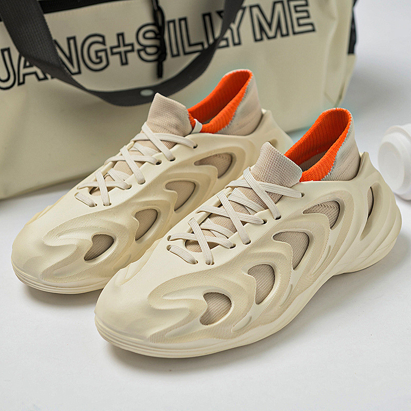 Hype Gravity Sneakers