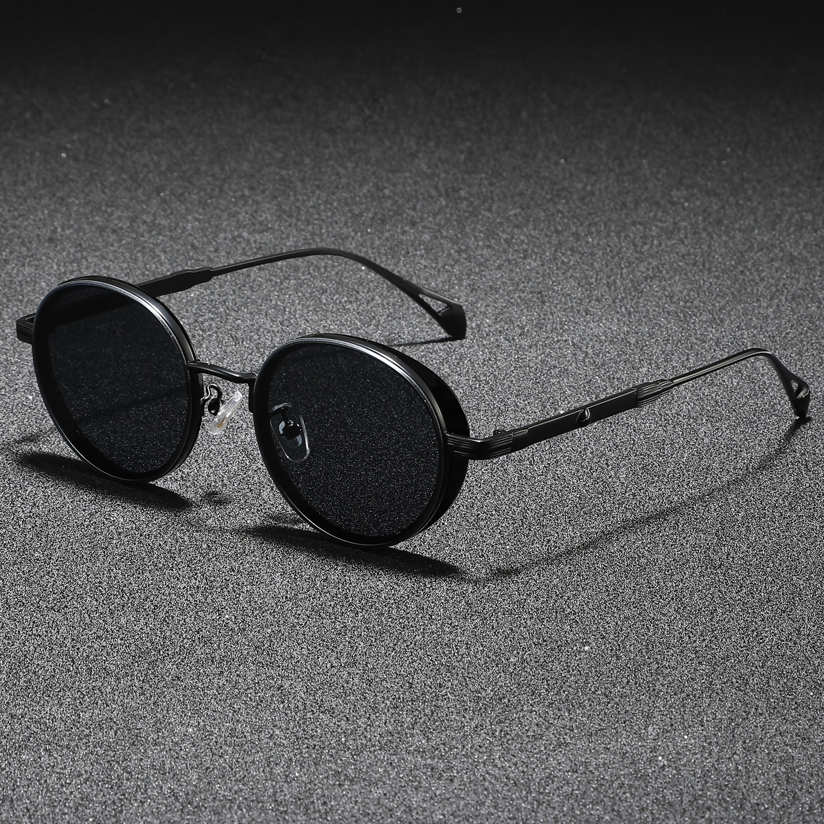 Ashton Classic Round Sunglasses
