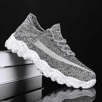 Nova Flyknit Sneakers